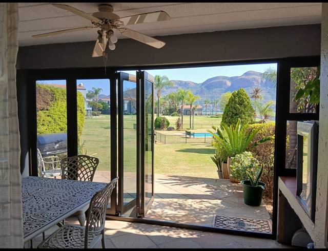 2 BEDROOM APARTMENT FOR SALE IN KEY WEST ESTATE